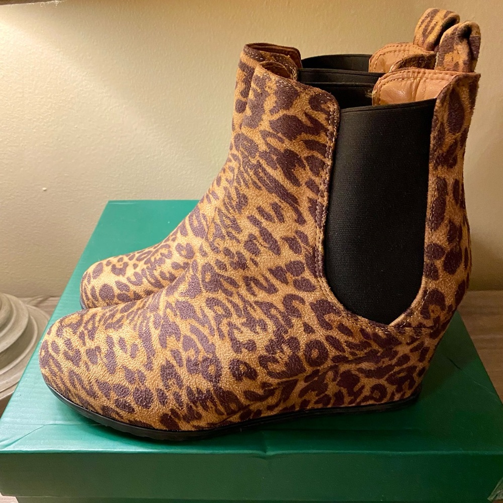 Leopard print wedges booties - Picture 3 of 8
